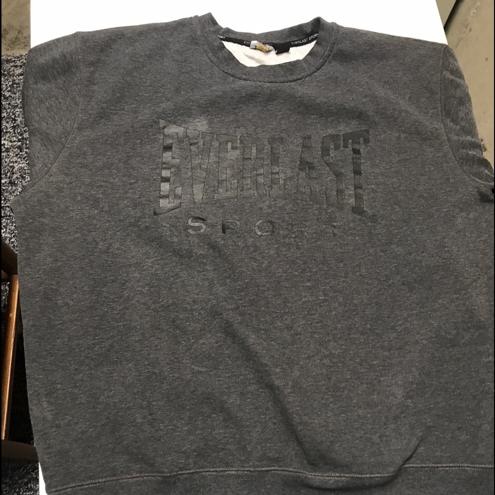 Everlast crew neck